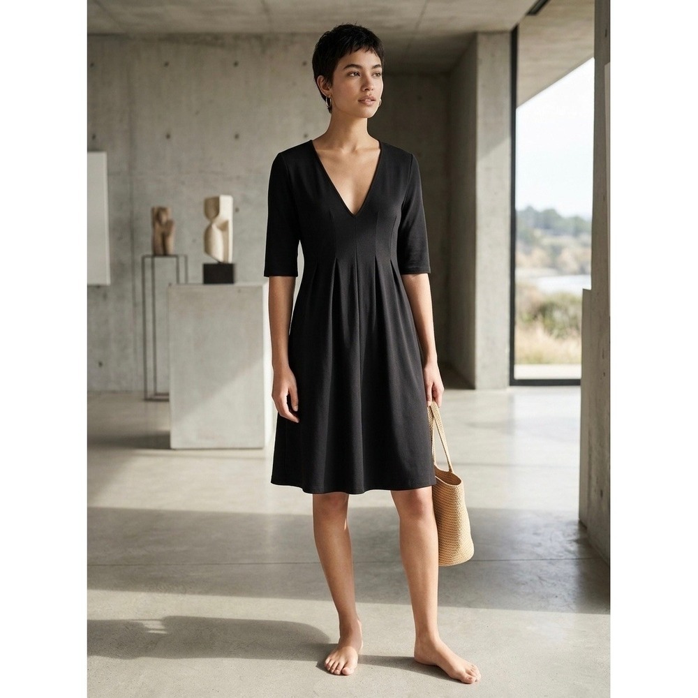 Eileen Fisher Black V-Neck Pleated Jersey Dress 3/4 Sleeve XS D1477M